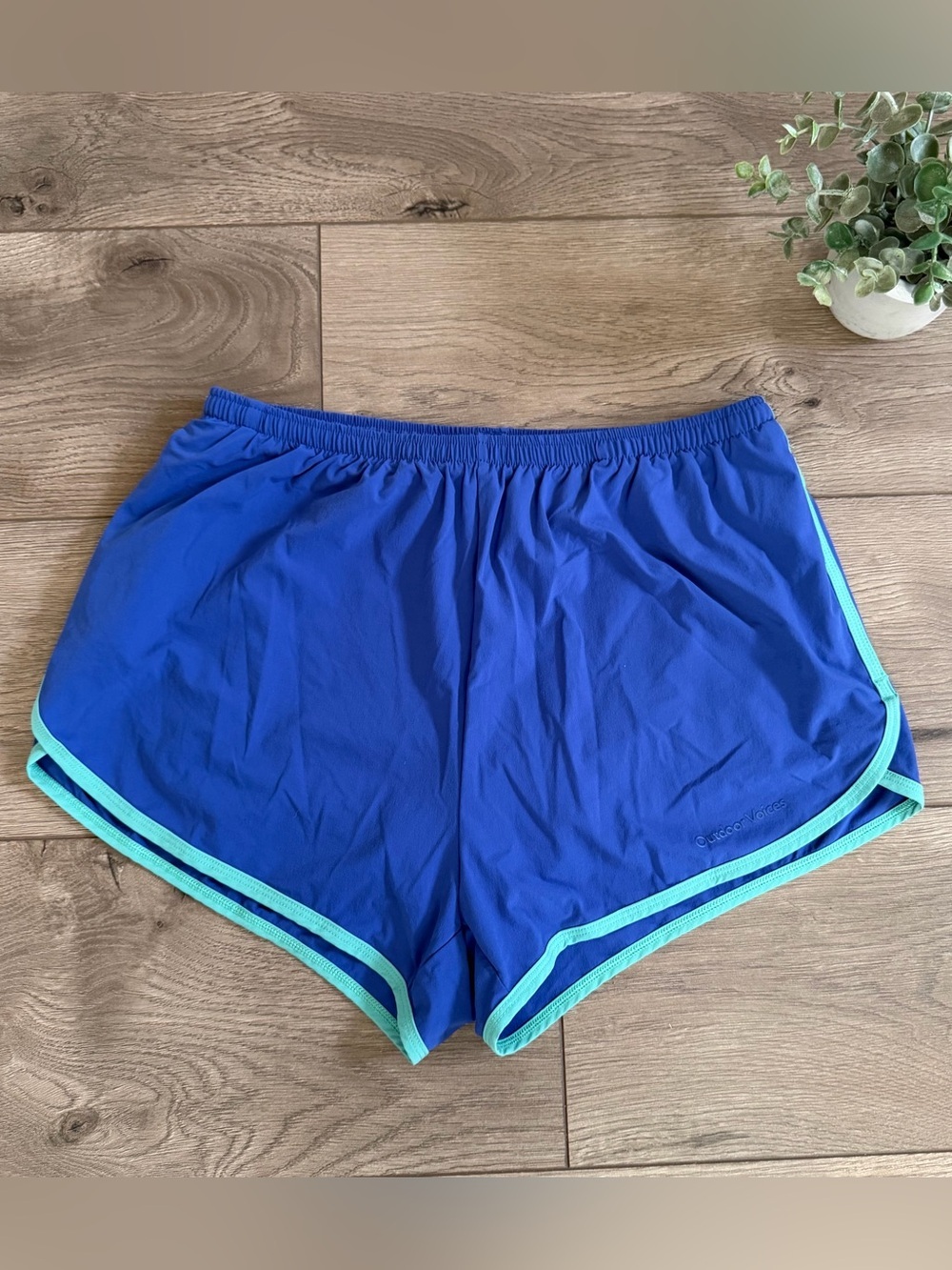 OUTDOOR VOICES Lights Speed Shorts Blue Shorts with Teal Trim Size Medium - Picture 4 of 11